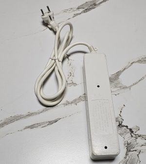 [중고] 대현코퍼레이션 DH-2049NT 4구 접지 1.5M 멀티탭