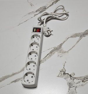 [중고] 대현코퍼레이션 SWS-2058NNT 5구 접지 1.5M 멀티탭