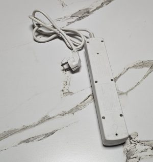 [중고] 대현코퍼레이션 SWS-2058NNT 5구 접지 1.5M 멀티탭