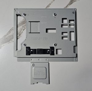 [중고] LG 27GL650F 메인보드 고정 브라켓 리어 실드 케이스 MDJ653765