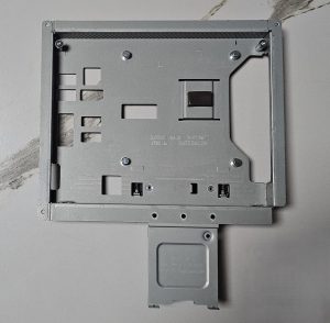 [중고] LG 27GL650F 메인보드 고정 브라켓 리어 실드 케이스 MDJ653765